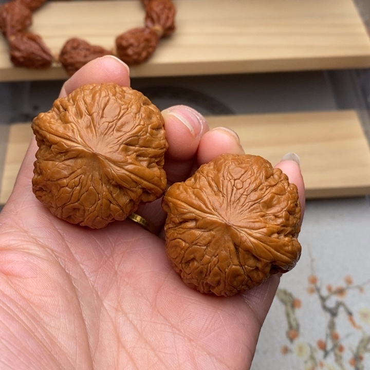 用***5核桃把件文玩核桃铁锤