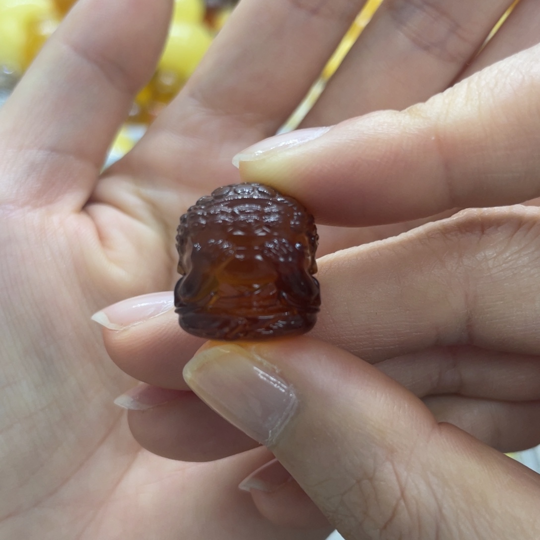 琥珀未镶嵌裸石天然琥珀