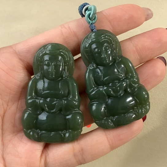 和田玉颈饰未镶嵌多样性发其一