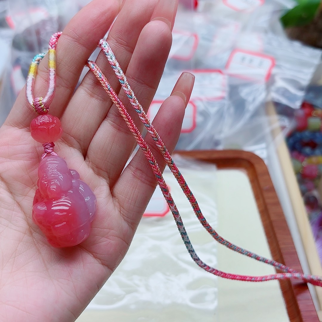 L***࿐玛瑙/玉髓未镶嵌手链盐源23