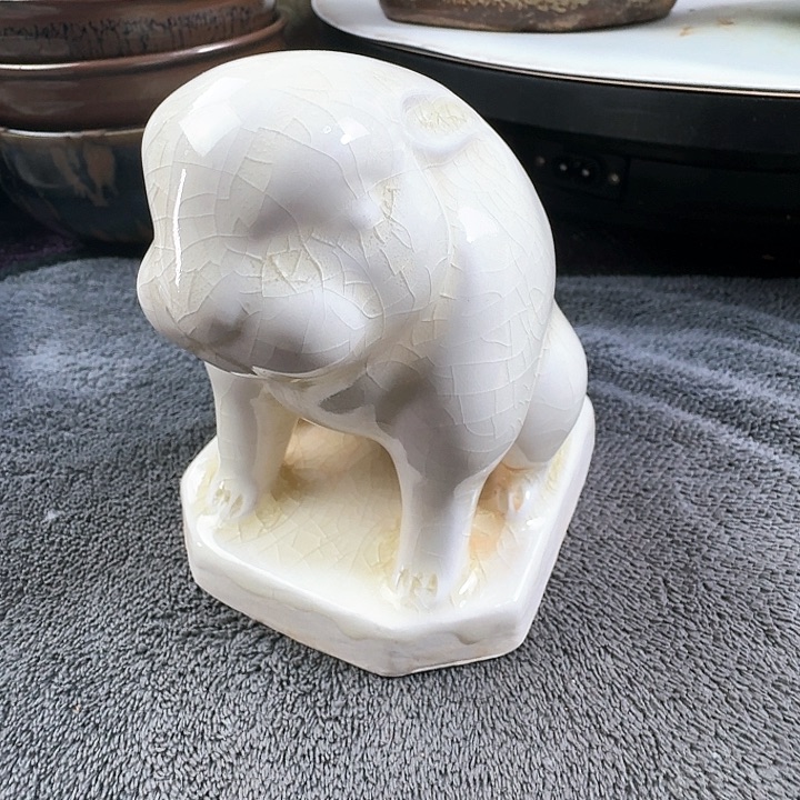 摆件瓷器和陶瓷制品