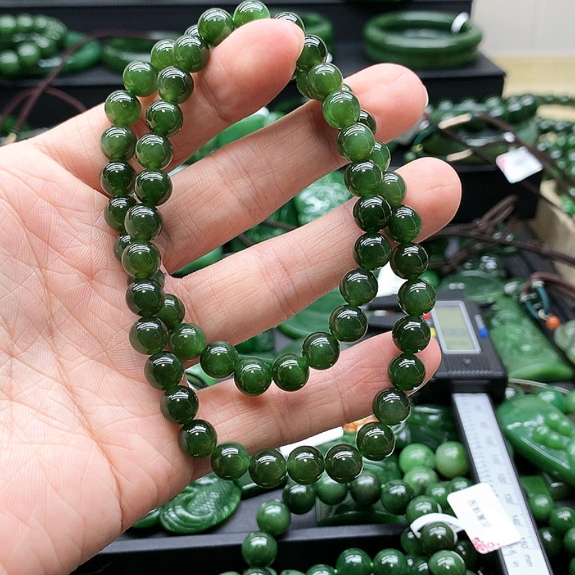 【闪购商品】和田玉（碧玉）颈饰未镶嵌
