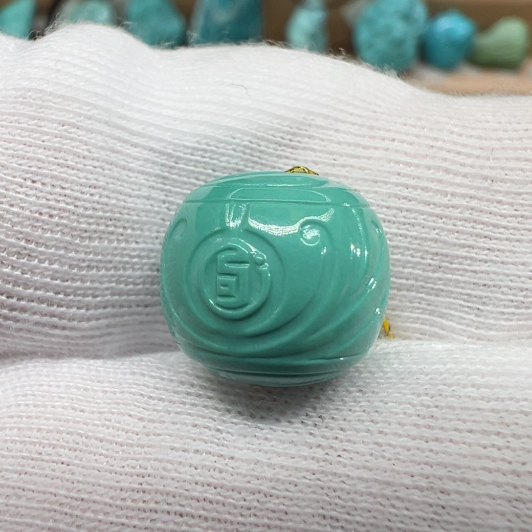 绿松石配饰未镶嵌