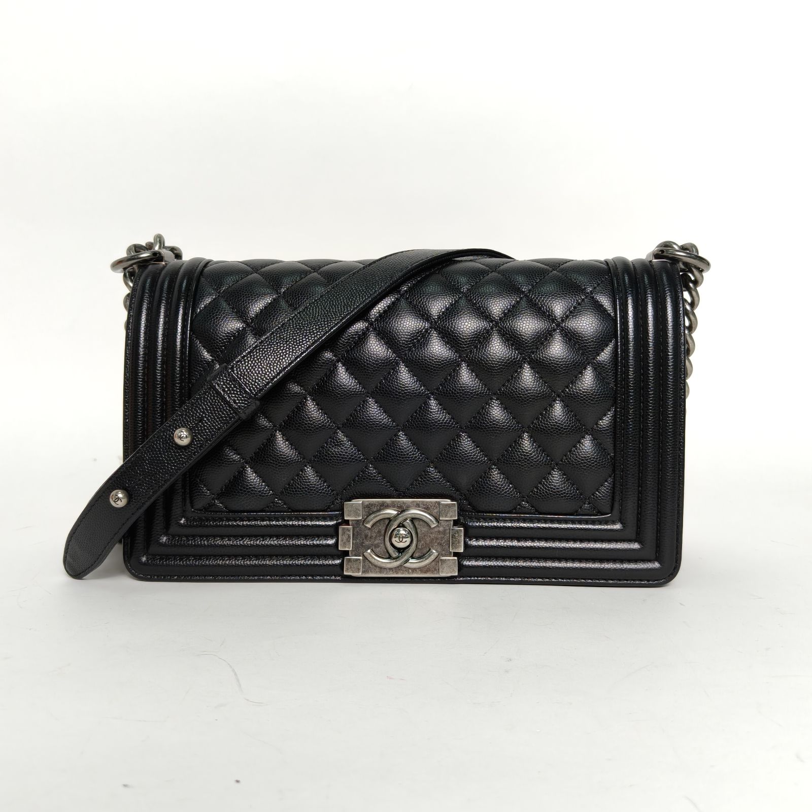 99新 Chanel/香奈儿 小花6珊 Leboy 中号 黑色 芯片开 银扣包