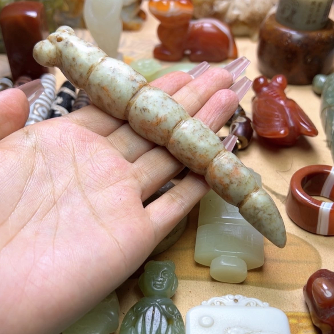 【闪购商品】蛇纹石玉颈饰未镶嵌