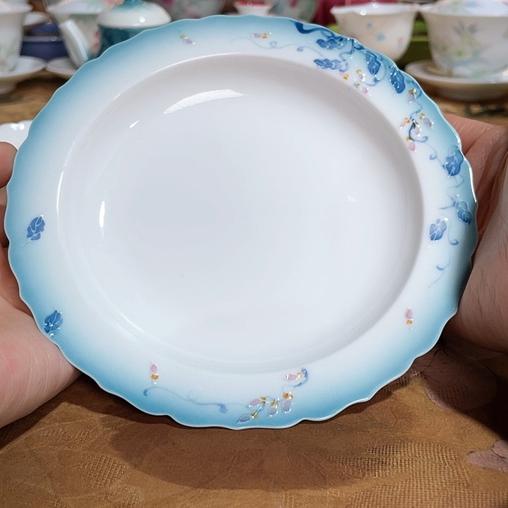 【闪购商品】幽蓝藤雾花边壶承哈哈哈