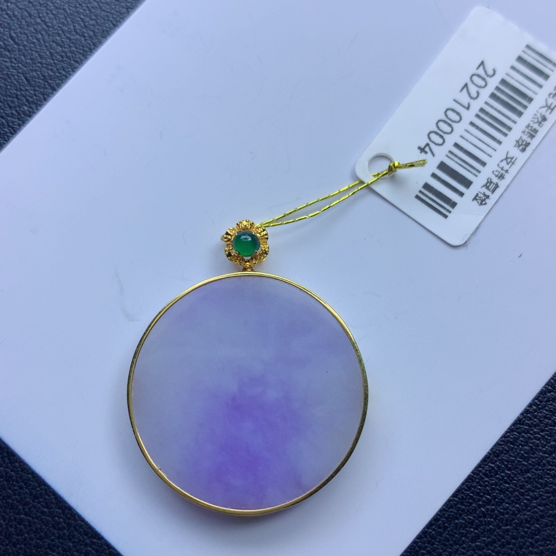 翡翠颈饰未镶嵌无事牌