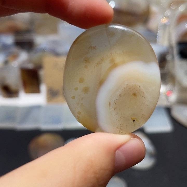 未镶嵌玉牌玛瑙/玉髓