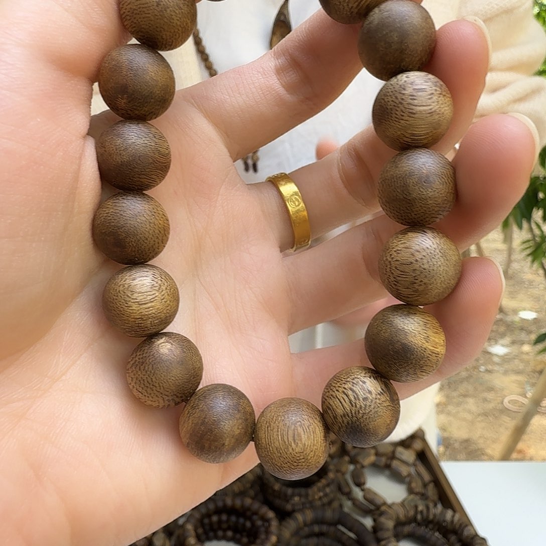 ****沉香沉香碎屑1.3圆珠单圈10克➕绿奇楠