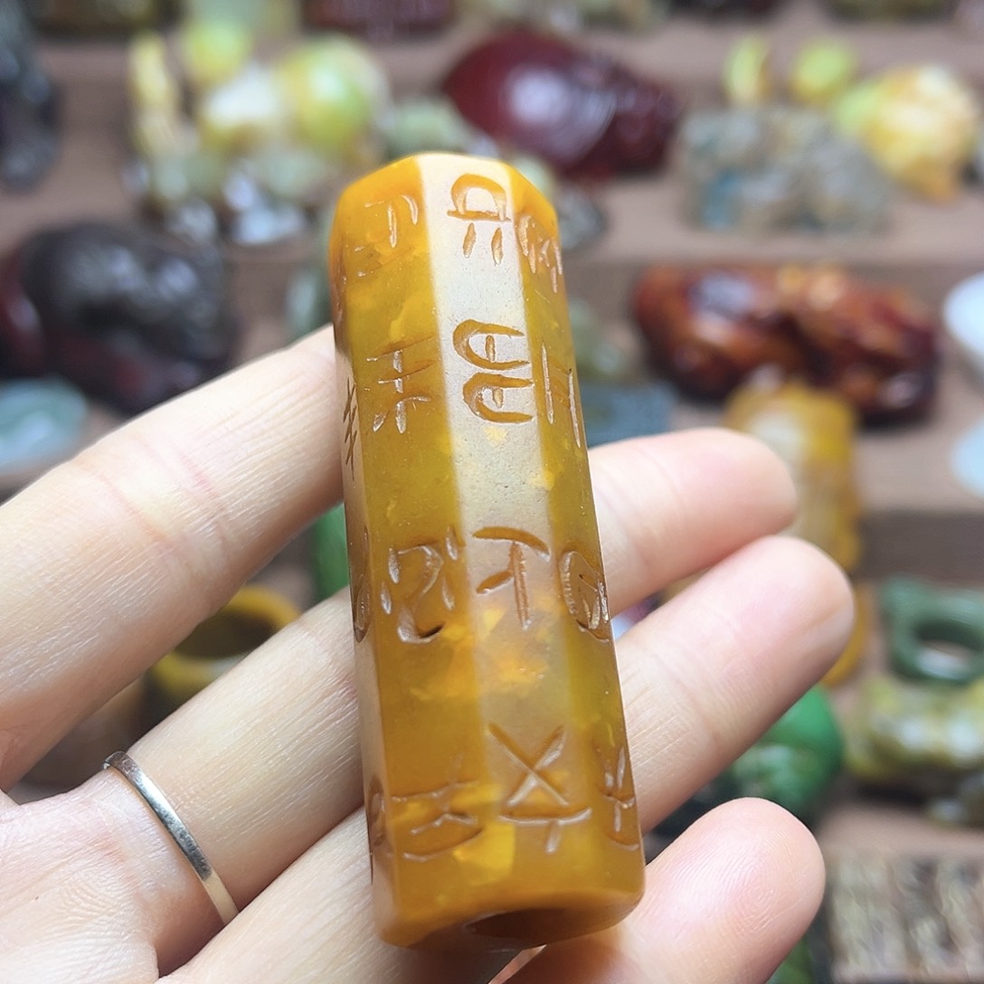 白玉菩提吊坠7。。