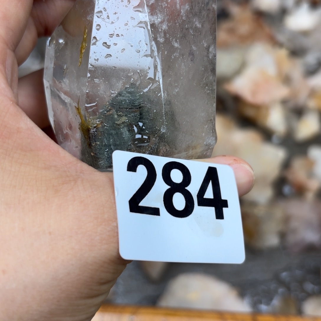 未镶嵌水晶大型摆件（非配饰）