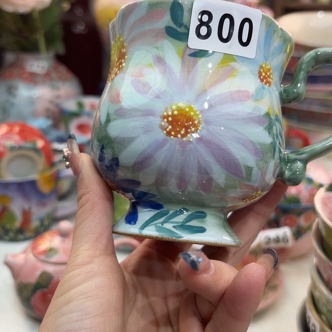 瓷片在这个社会也会遇到更