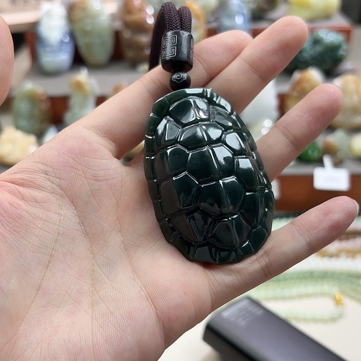 和田玉未镶嵌吊坠(不含链)