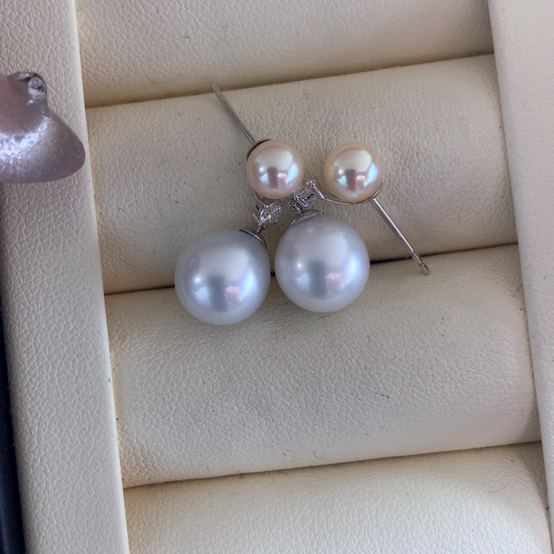 海水珍珠耳饰18K金镶嵌