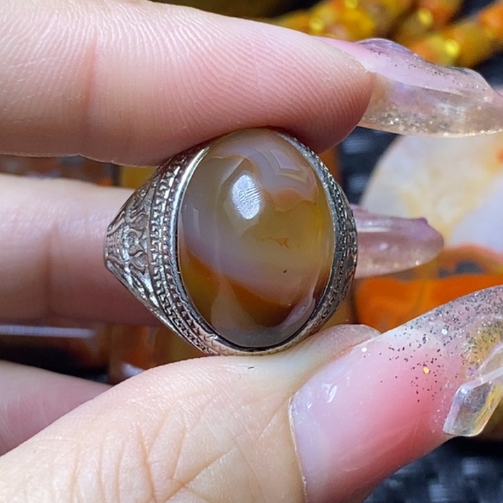 玛瑙/玉髓颈饰未镶嵌