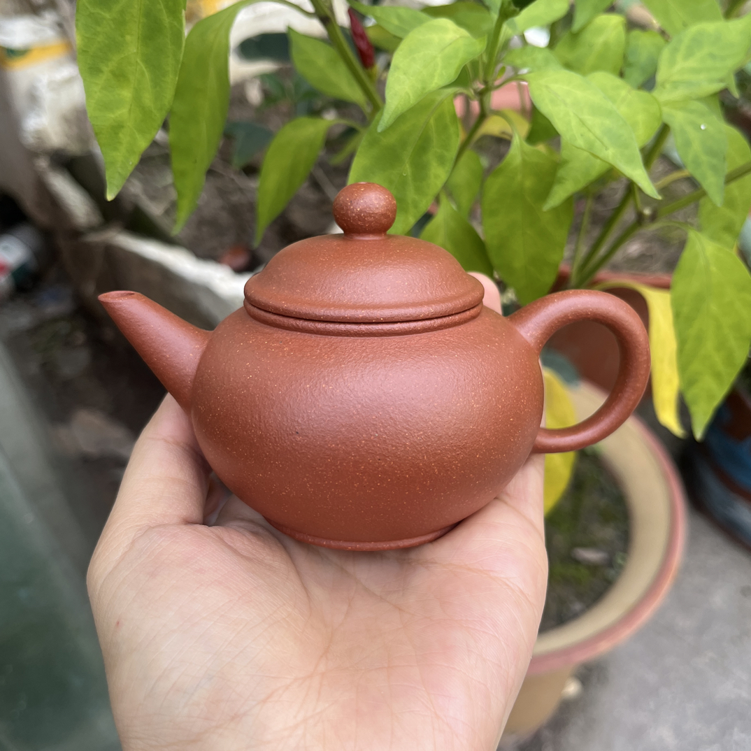宜兴紫砂壶半手工红降坡水平壶150cc