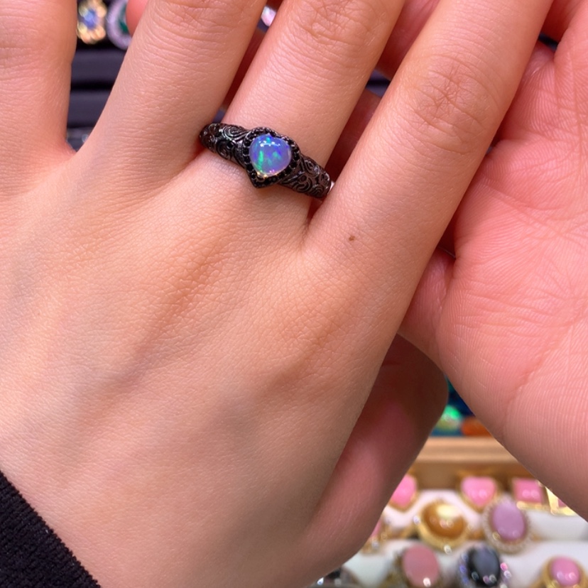 【闪购商品】欧泊戒指款式银S925镶嵌气****?