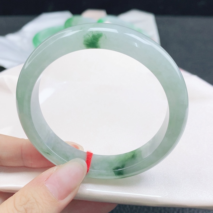 幸***3翡翠未镶嵌手镯缅甸57.6