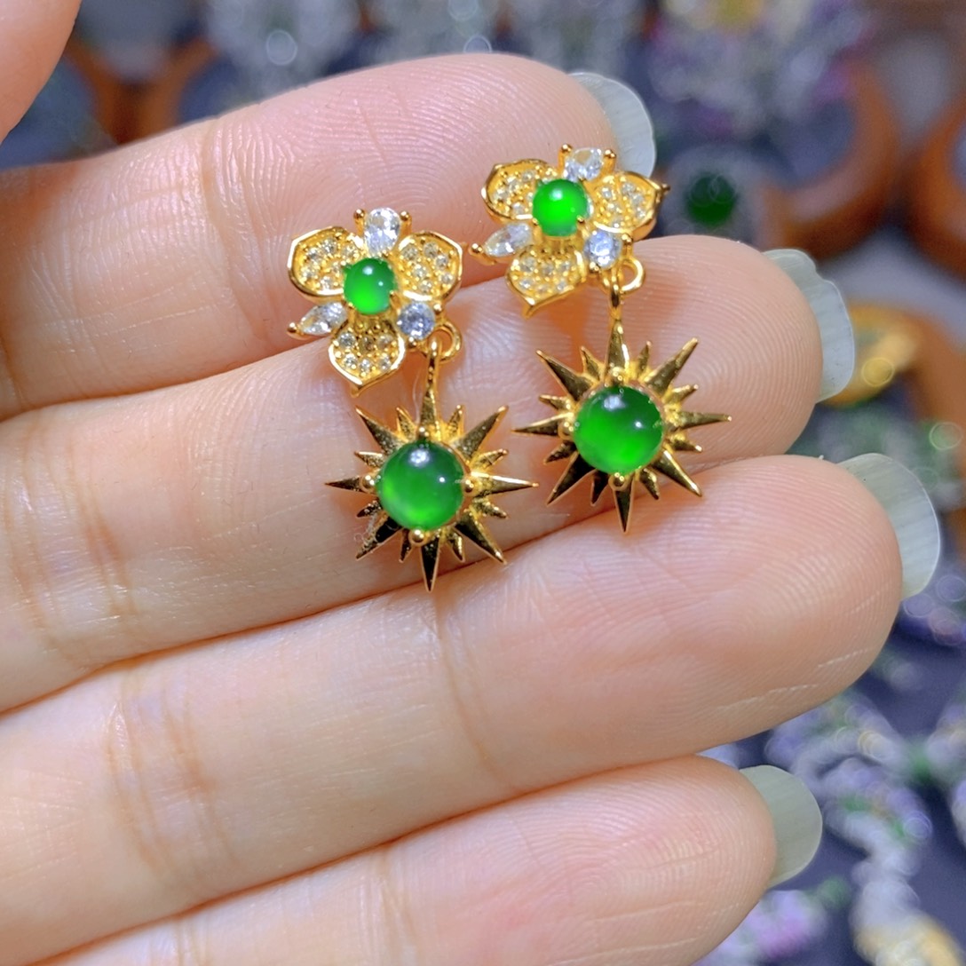 翡翠颈饰银S925镶嵌天然翡翠