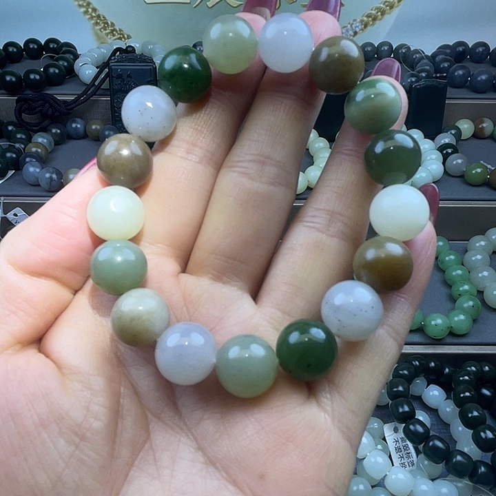 和田玉未镶嵌手链