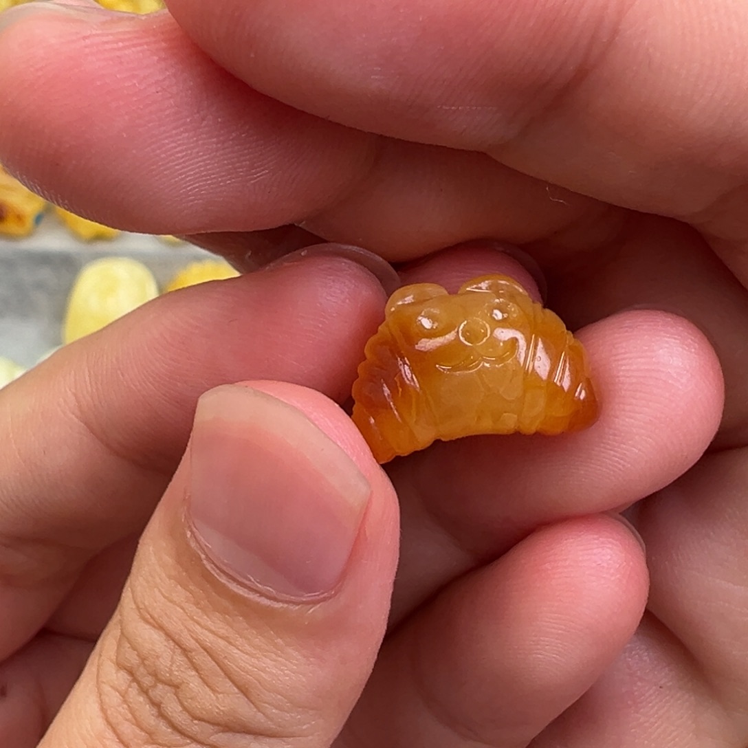 琥珀手链未镶嵌蜜蜡