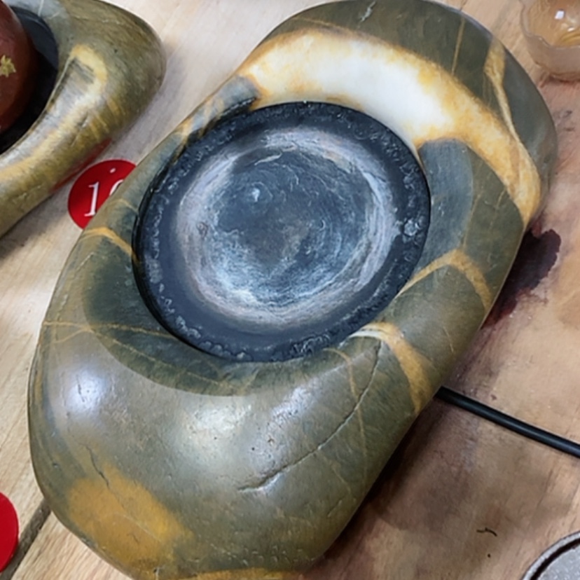 【闪购商品】心**乱石头石头