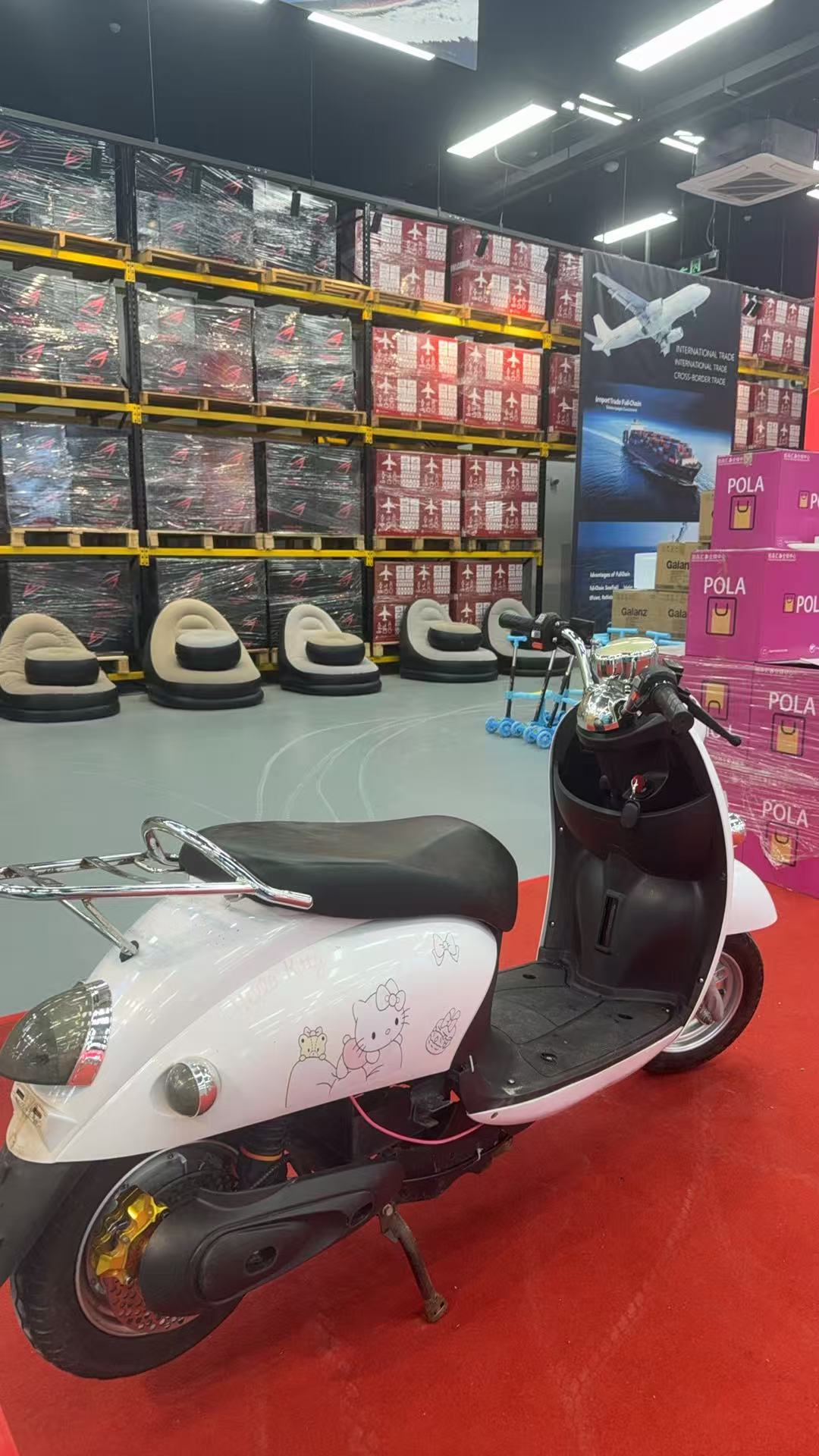 踏行车踏板车滑行车自行车颜色款式随机