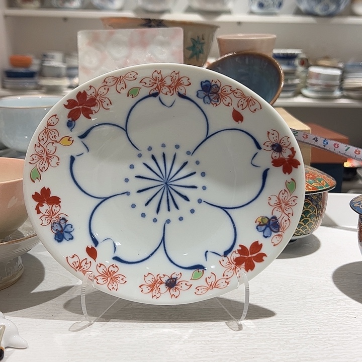 晞****瓷樱花手绘超女人味椭圆盘子一个