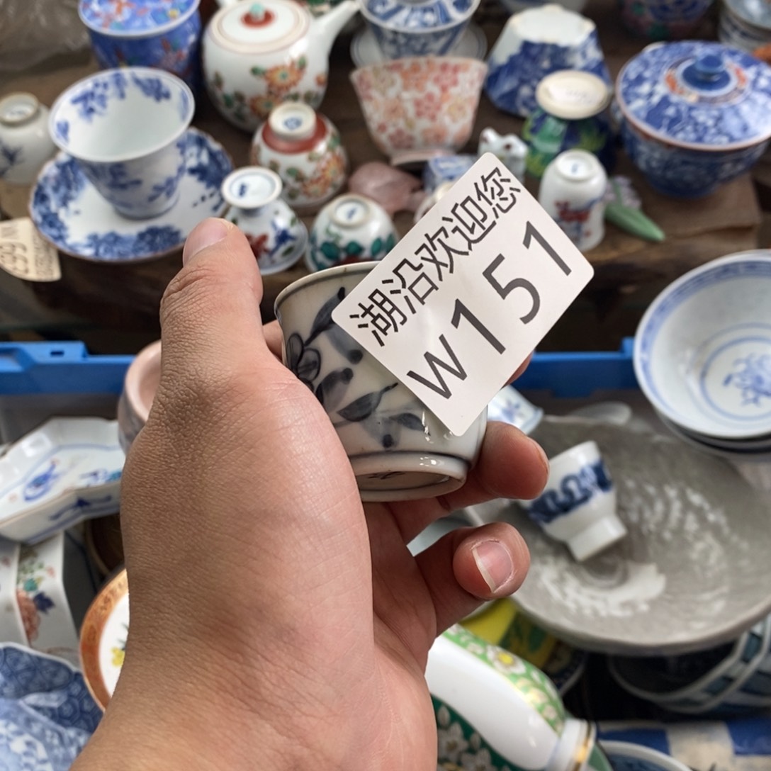 吴***歌瓷器的时候我也是醉