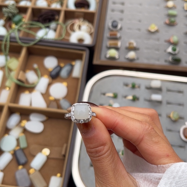 和田玉银S925镶嵌戒指