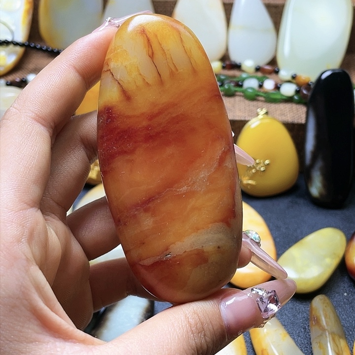 和田玉吊坠(不含链)未镶嵌