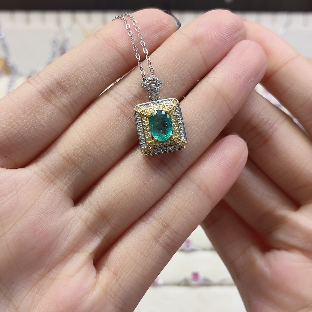 祖母绿吊坠(赠链)银S925镶嵌