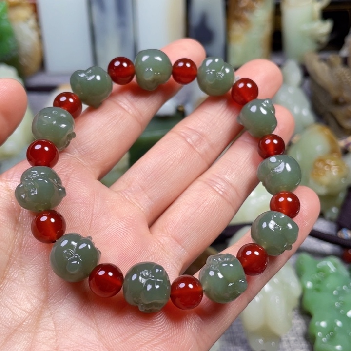 未镶嵌和田玉挂件