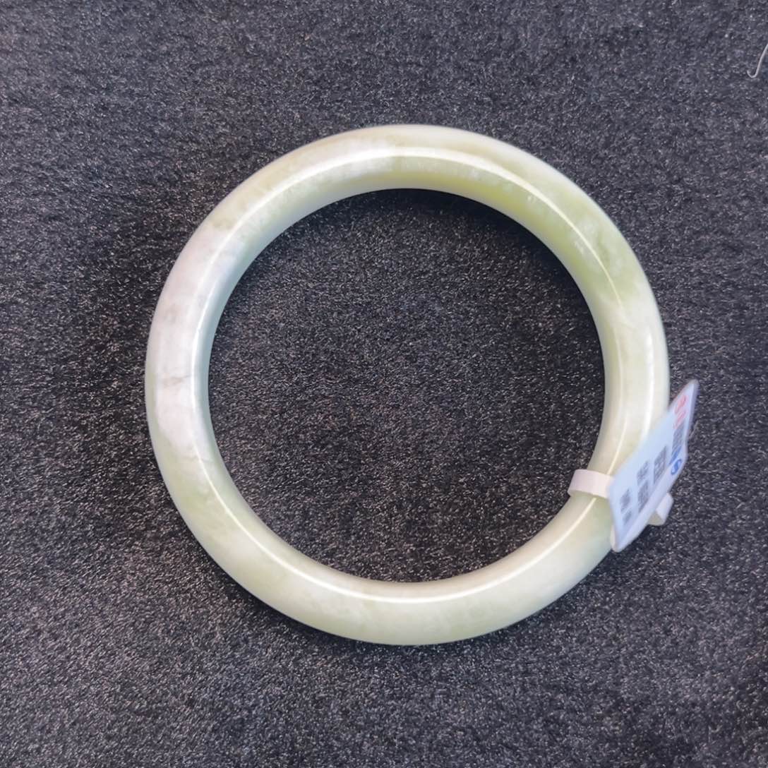 蓝田玉（蛇纹石化大理石玉）手镯未镶嵌尐***儿