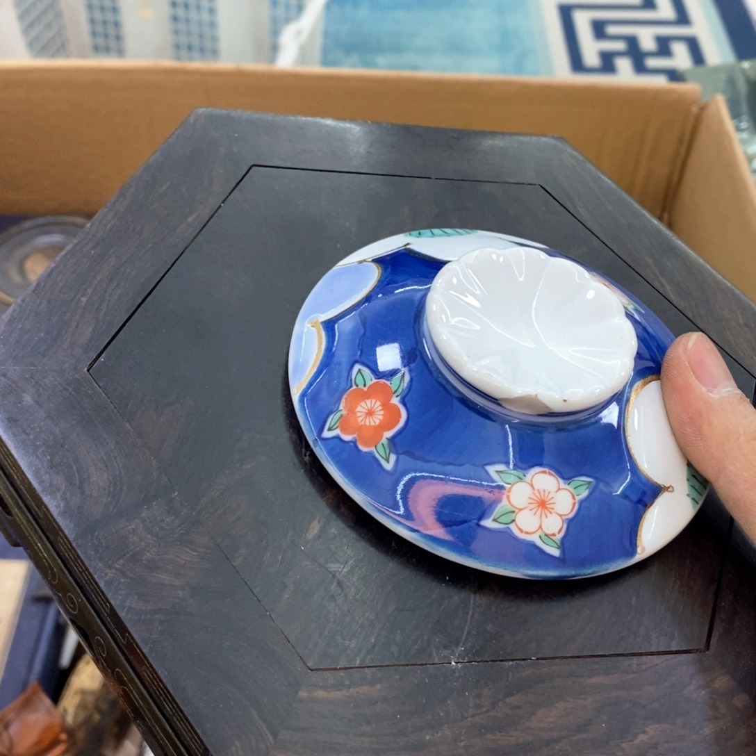 瓷片哈哈哈哈这几