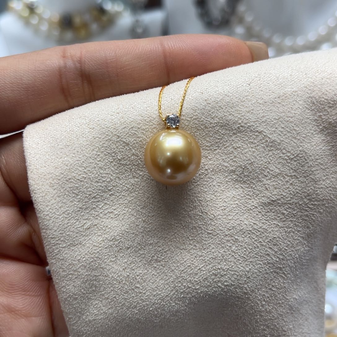 18K金镶嵌海水珍珠吊坠(不含链)12-13mm