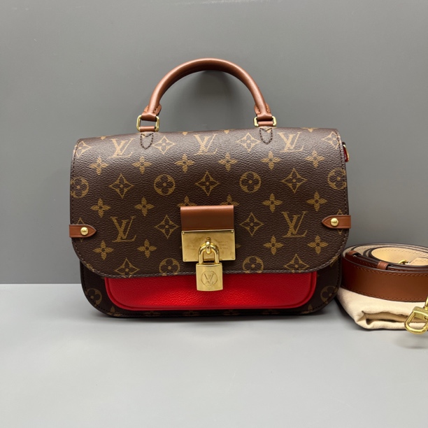 95新 LouisVuitton/路易威登 老花Vaugirard锁头邮差包尺寸26*17 