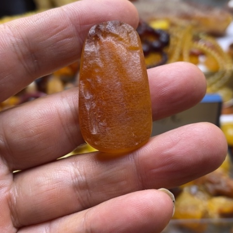 手串蜜蜡未镶嵌吊坠