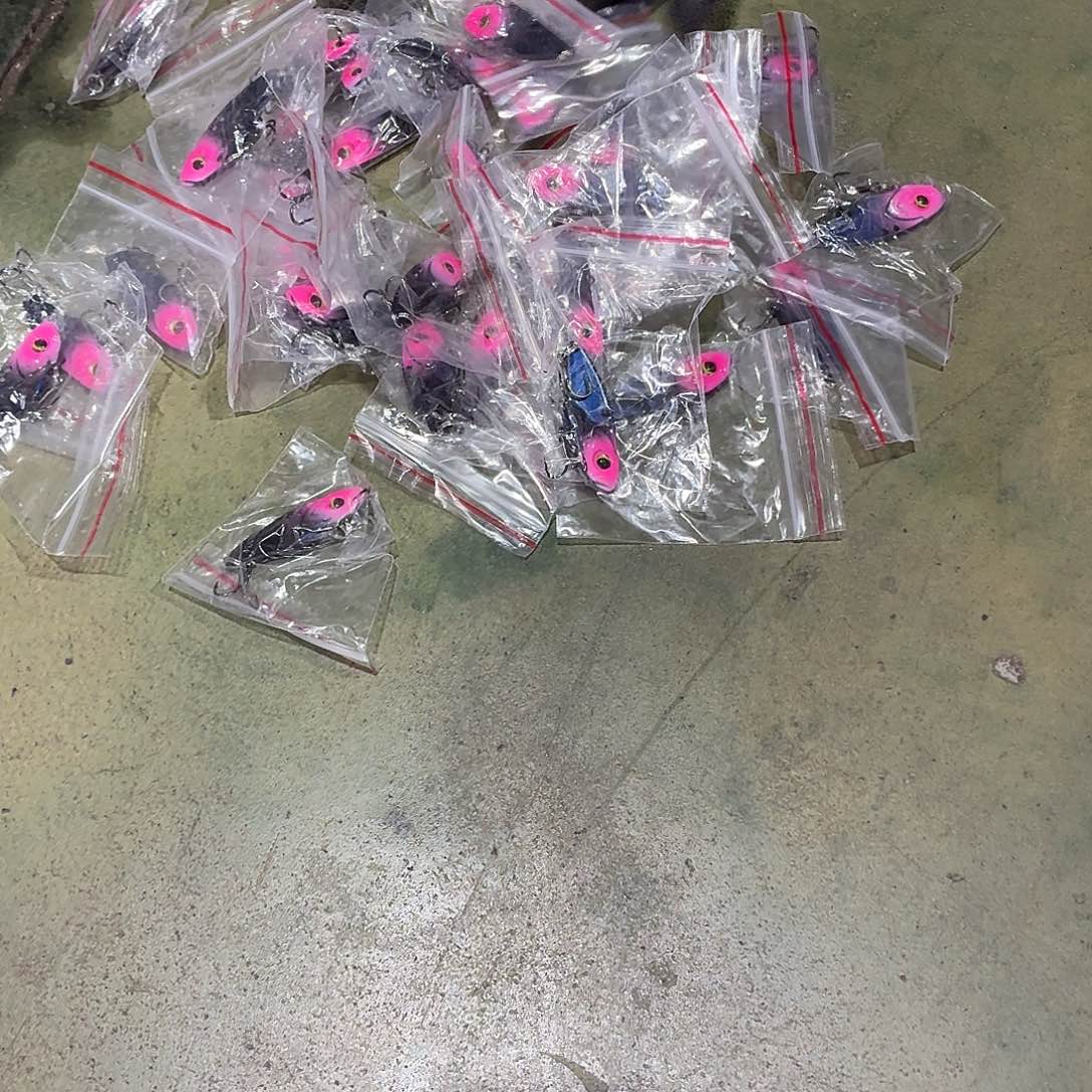 V48-10枚颜色随机vIB