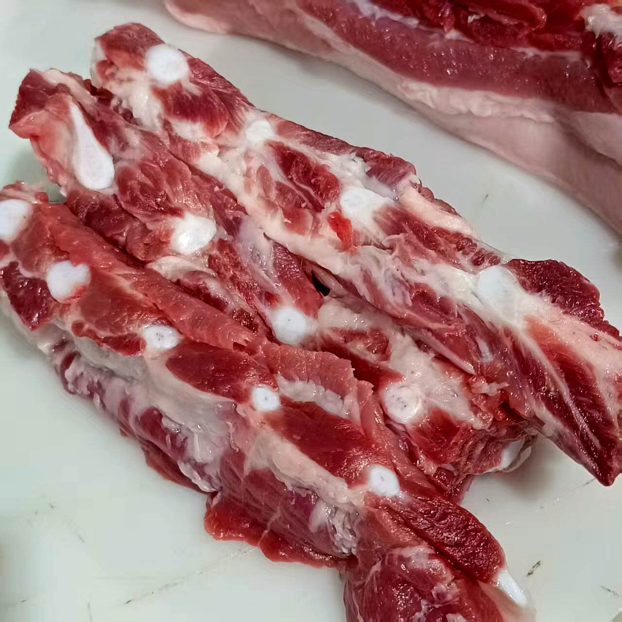 【顺丰】肉软骨4斤肋排边猪小排猪软骨排骨边1000g*2袋