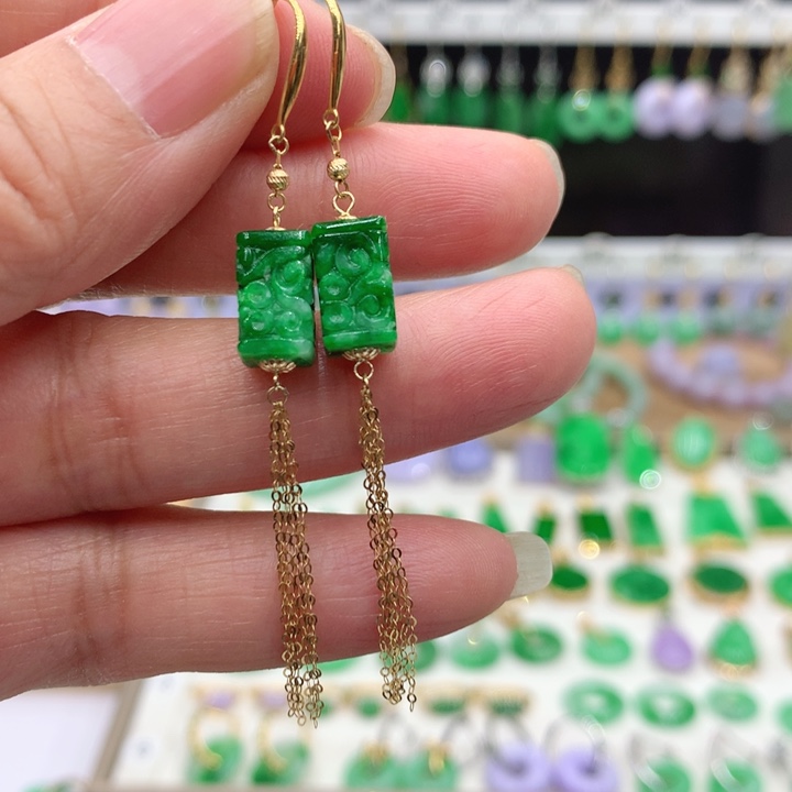 翡翠18K金镶嵌耳饰