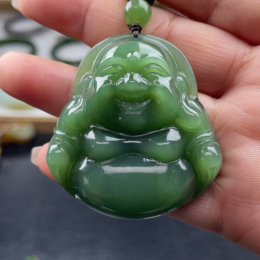 和田玉（碧玉）颈饰未镶嵌