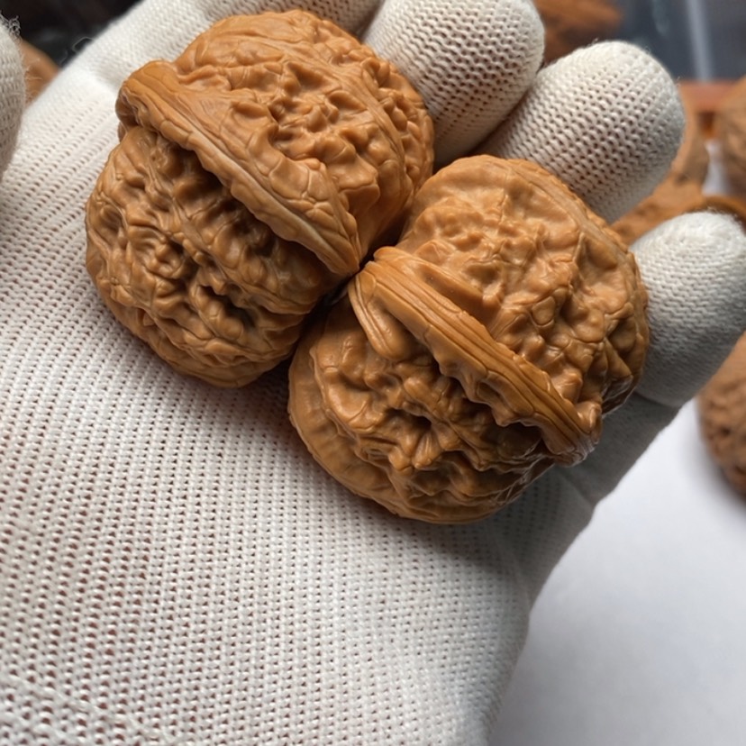 【闪购商品】文玩核桃吊坠老***佛2白狮子