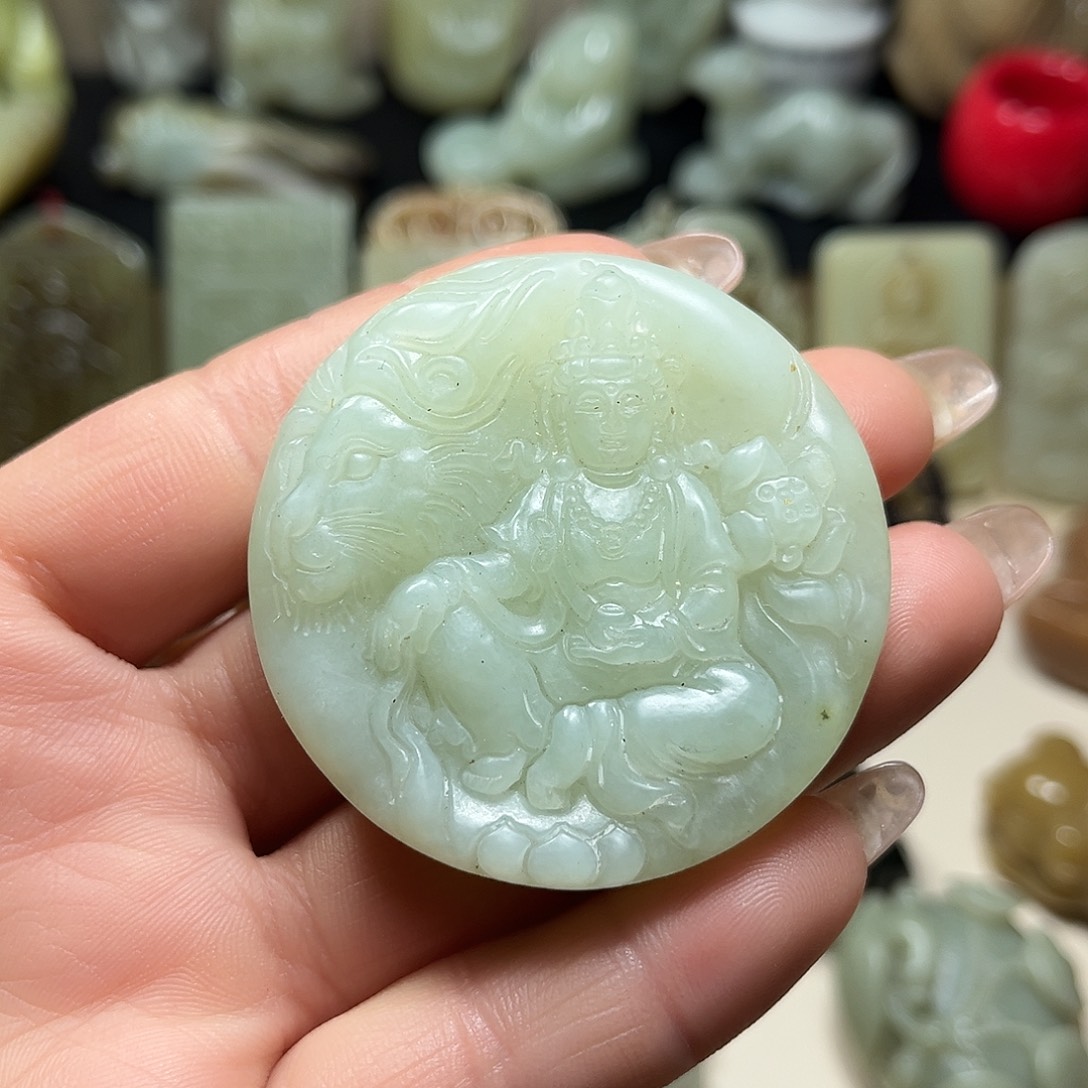 白玉菩提吊坠白玉菩提吊坠