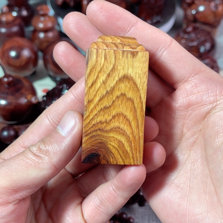 黄花梨/降香黄檀把件印章