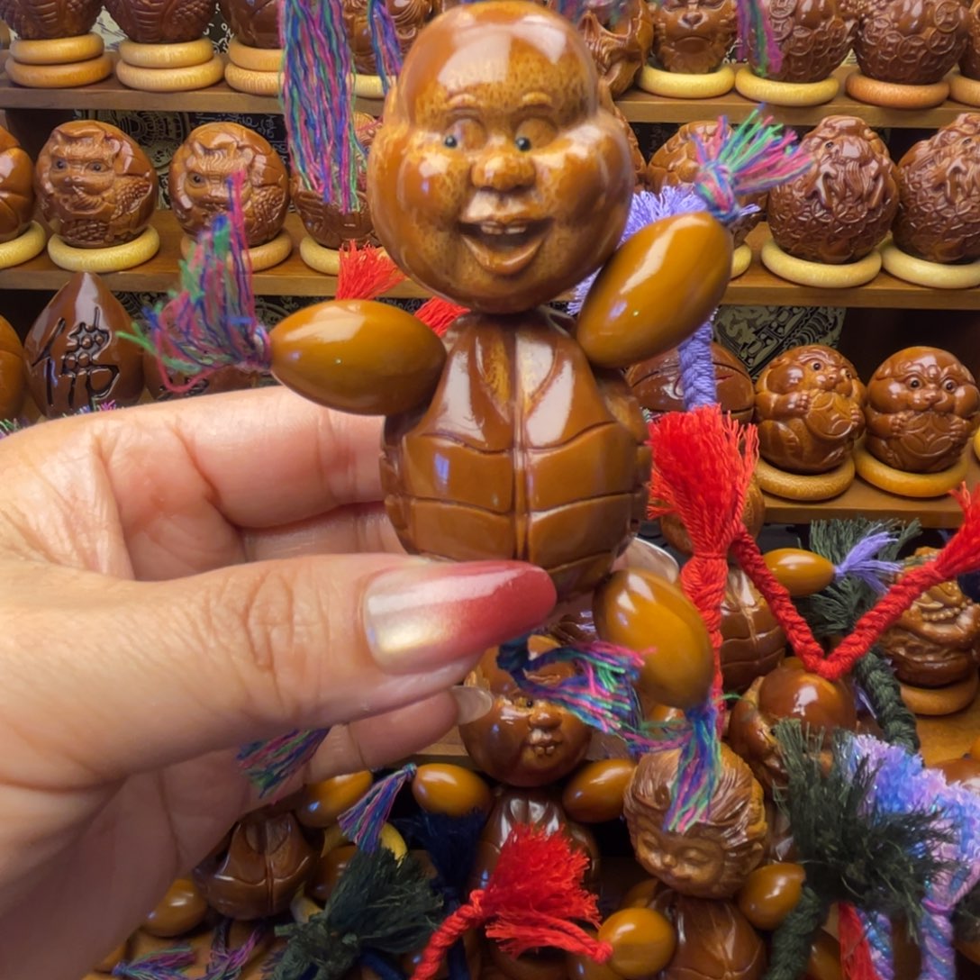 *****橄榄核吊坠马尾富贵绿色彩