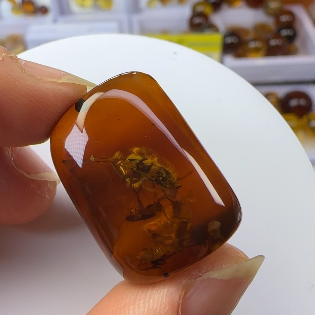 琥珀裸石未镶嵌收***a收藏哥