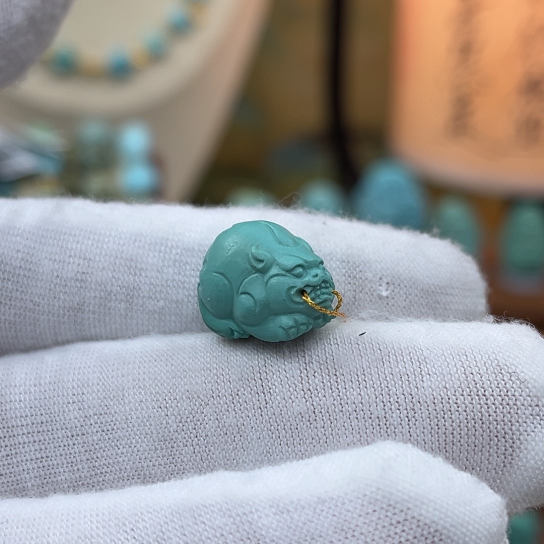 绿松石未镶嵌貔貅编号110