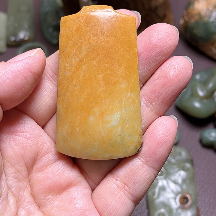 岫岩河磨玉（透闪石质玉）手绳未镶嵌阿*