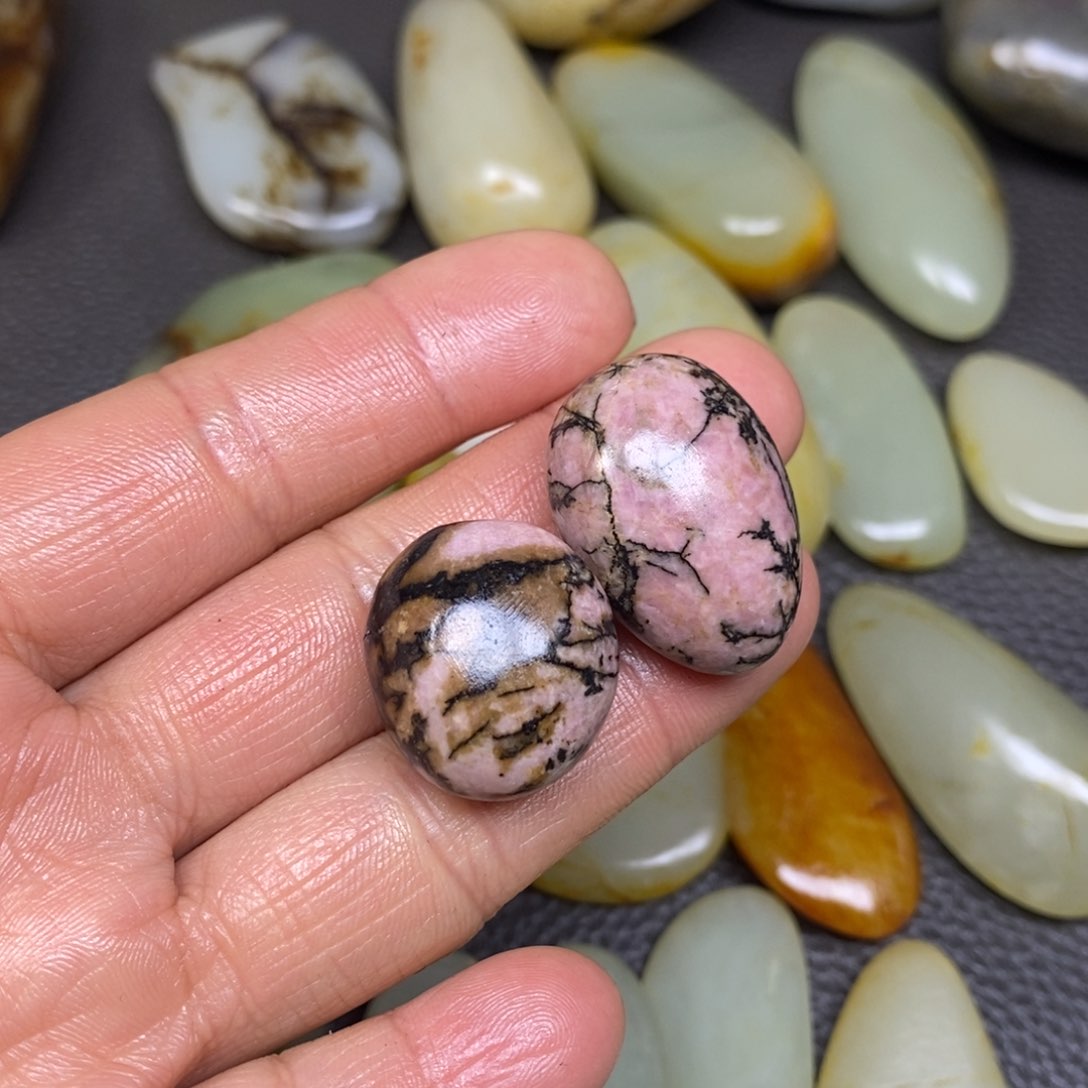 和田玉挂件^_^未镶嵌